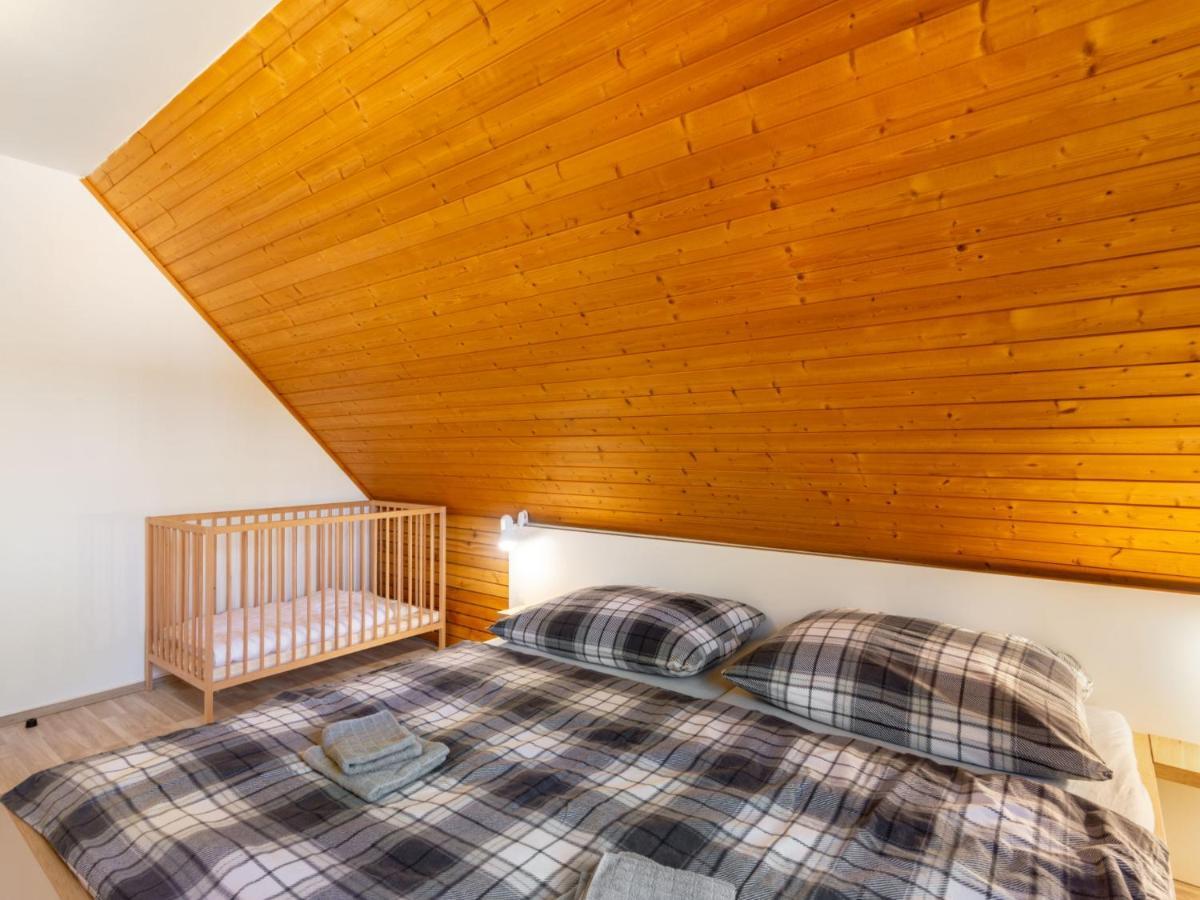 Holiday Home Holiday Hill 58 By Interhome Cista  Esterno foto